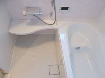 2階から1階へー住まい方を変える為1階を全面リフォーム